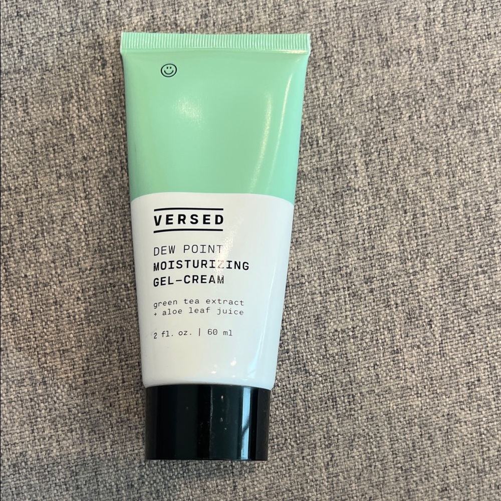 NEW! Versed Dew Point Moisturizing Gel-Cream — Mint/White